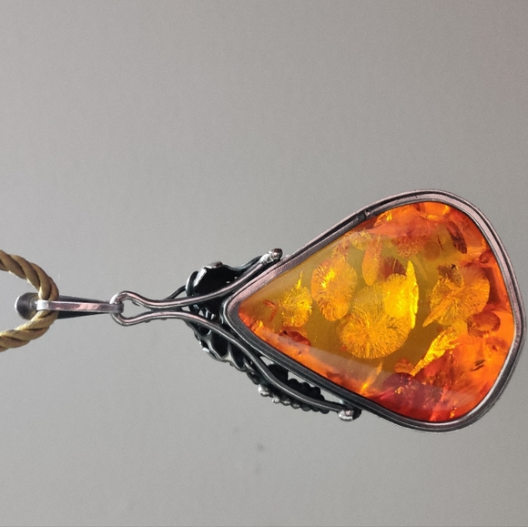 Stunning Genuine Baltic Amber Pendant Art Nouveau style Sterling Silver 925 - Picture 5 of 16